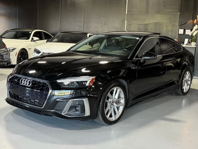 Audi A5 45TFSI* DISTRONIC* ПОДГРЕВ* КАМЕРА* КРАЙНА ЦЕНА - автомобили, коли, обяви за нови и употребявани 1