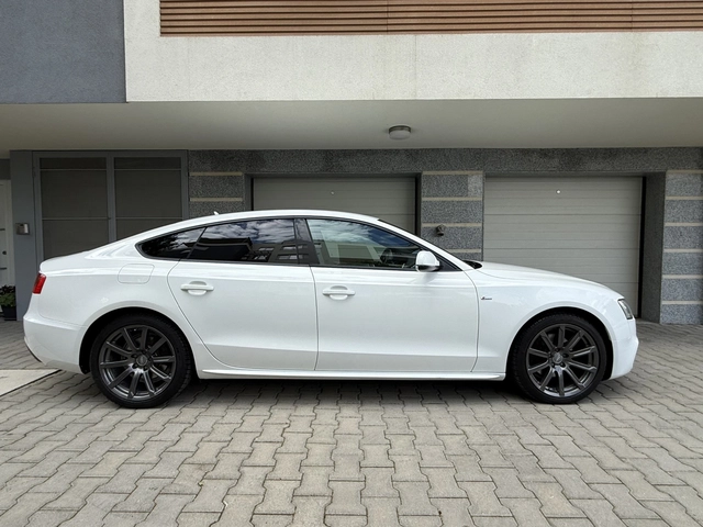 Audi A5 FACELIFT-3X-Sline-2.0TDI-4X4- - автомобили, коли, обяви за нови и употребявани 3