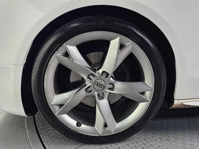 Audi A5 2.0 TDI Quattro - автомобили, коли, обяви за нови и употребявани 4
