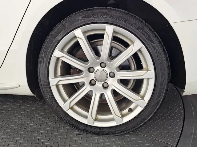 Audi A5 2.0 TDI Quattro - автомобили, коли, обяви за нови и употребявани 4