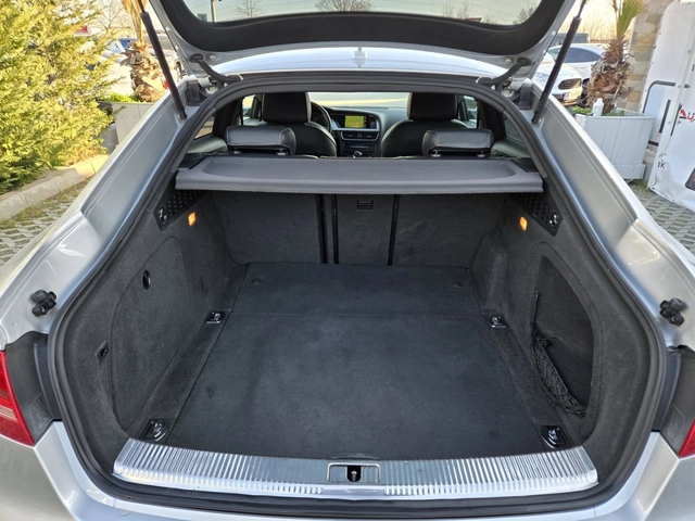 Audi A5 3.0TDI-239кс= 3хS-LINE= DISTRONIC= B&O= КАМЕРА - автомобили, коли, обяви за нови и употребявани 9