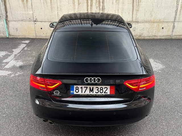 Audi A5 Bi-Xenon* LED дневни* HighBeamAssist* NAVI* Подгрев* - автомобили, коли, обяви за нови и употребявани 4