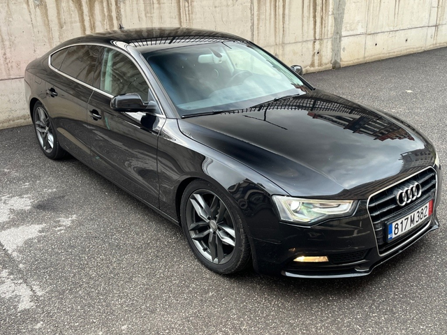 Audi A5 Bi-Xenon* LED дневни* HighBeamAssist* NAVI* Подгрев* - автомобили, коли, обяви за нови и употребявани 5
