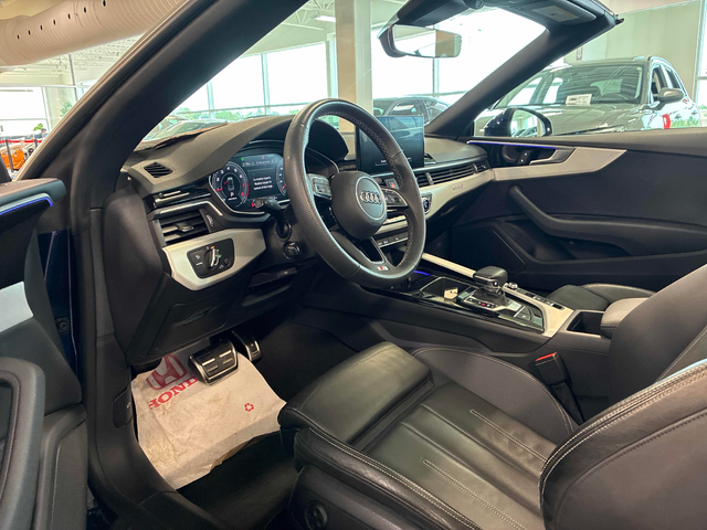 Audi A5 CABRIOLET 2.0L 4cyl AWD - автомобили, коли, обяви за нови и употребявани 4