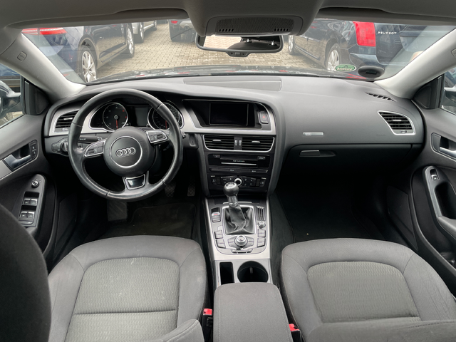 Audi A5 Sportback* HighBeam Assist* Подгряване на седалки* Климатроник* Facelift - автомобили, коли, обяви за нови и употребявани 8