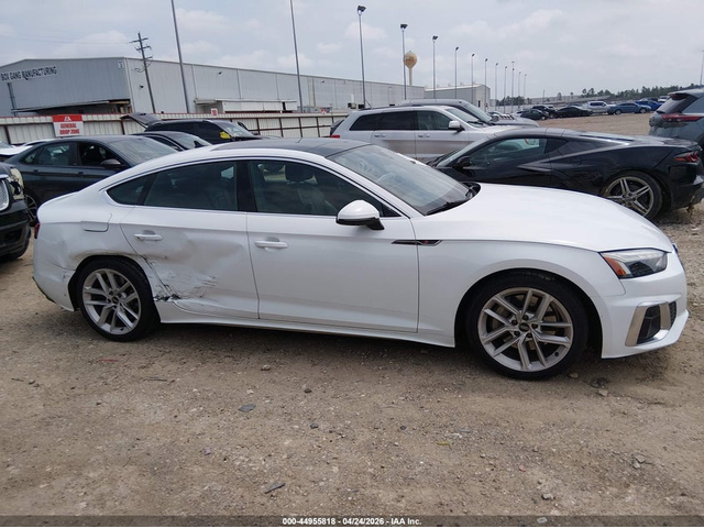 Audi A5BACK 2.0L I-4 DI, DOHC, VVT, TURBO, 261HP All Wheel Drive - автомобили, коли, обяви за нови и употребявани 12