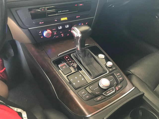 Audi A6 PRESTIGE* S-LINE* DISTRONIK* HEADUP* BOSE* ОБУДХ* - автомобили, коли, обяви за нови и употребявани 11