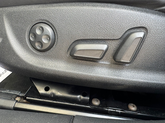 Audi A6 3.0 TDI Quattro - автомобили, коли, обяви за нови и употребявани 13