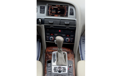 Audi A6 3.0TDi 4x4*NAVI*XENON - автомобили, коли, обяви за нови и употребявани 13