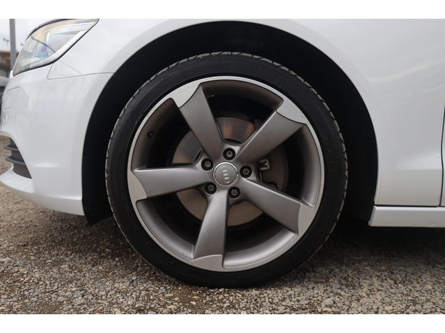 Audi A6 A6 - автомобили, коли, обяви за нови и употребявани 0