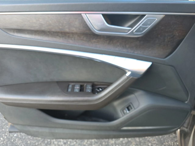 Audi A6 Premium Plus 55 TFSI - автомобили, коли, обяви за нови и употребявани 9