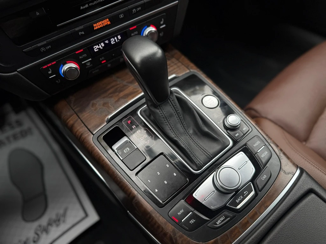 Audi A6 Technik - автомобили, коли, обяви за нови и употребявани 10