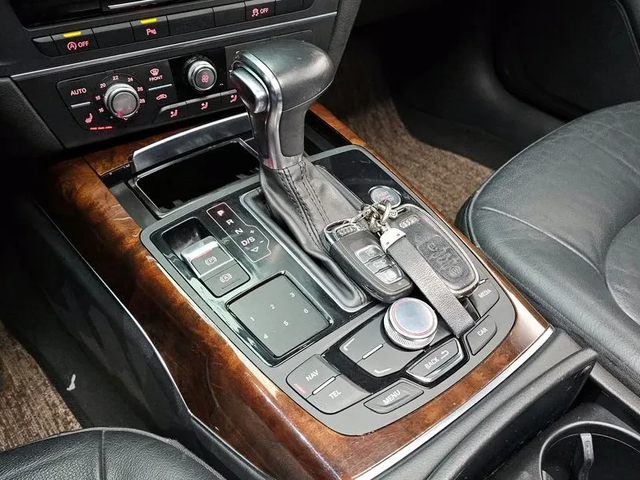 Audi A6 3.0 Tdi Quattro C7 - автомобили, коли, обяви за нови и употребявани 8