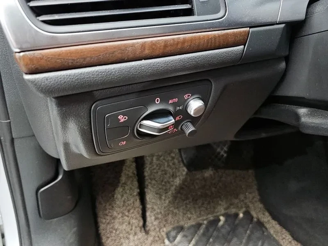 Audi A6 2.0 TDI Dynamic C7 - автомобили, коли, обяви за нови и употребявани 16