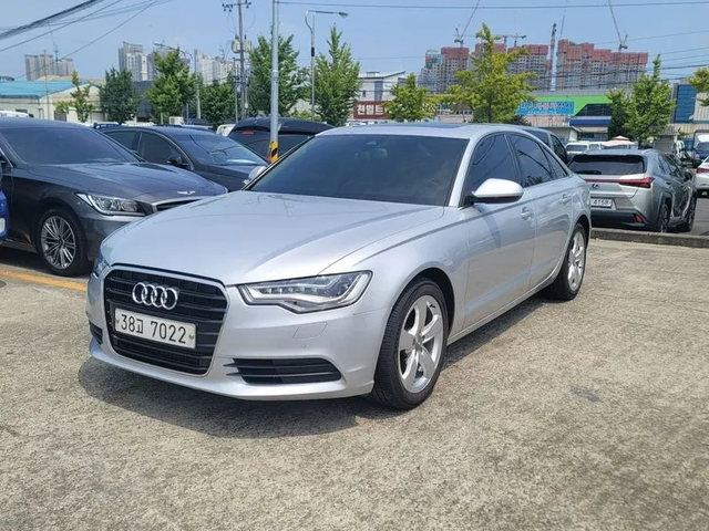 Audi A6 2.0 TDI Dynamic C7 - автомобили, коли, обяви за нови и употребявани 0