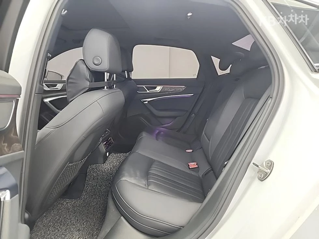 Audi A6 45 TFSI Quattro - автомобили, коли, обяви за нови и употребявани 11