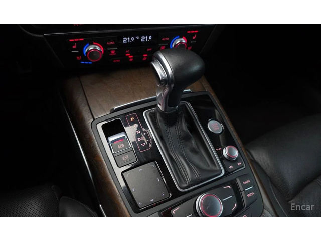 Audi A6 3.0 T Quattro* DISTRONIC* BOSE* HEAD-UP* ОБДУХВАНЕ - автомобили, коли, обяви за нови и употребявани 11