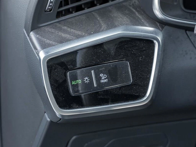 Audi A6 55TFSI* PRESTIGE* MATRIX* BANG* OLUFSEN* ДИСТРОНИК - автомобили, коли, обяви за нови и употребявани 14