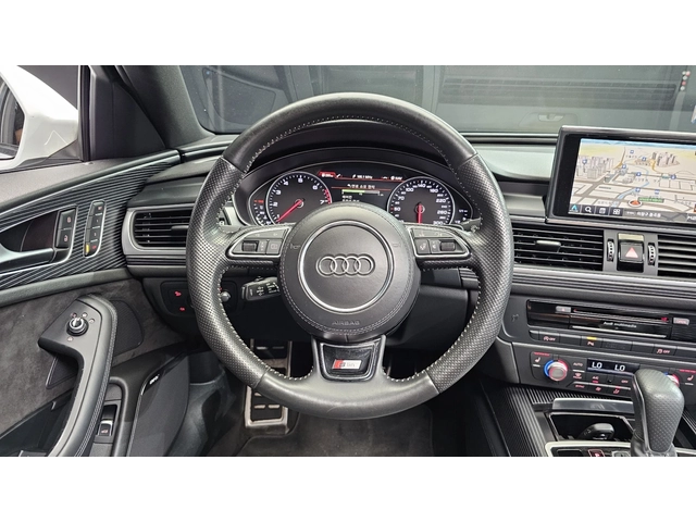 Audi A6 MATRIX* DISTRONIK* HEAD-UP* BOSE* КРАЙНА ЦЕНА - автомобили, коли, обяви за нови и употребявани 4
