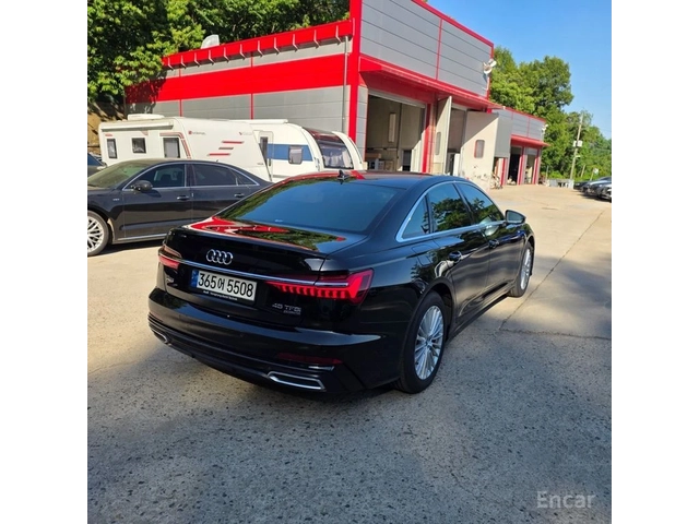 Audi A6 45TFSI* MATRIX* ОБДУХВАНЕ* ДИСТРОНИК* ХЕДЪП* 360КА - автомобили, коли, обяви за нови и употребявани 1