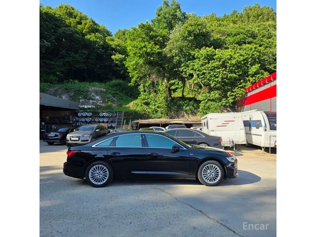 Audi A6 45TFSI* MATRIX* ОБДУХВАНЕ* ДИСТРОНИК* ХЕДЪП* 360КА - автомобили, коли, обяви за нови и употребявани 4