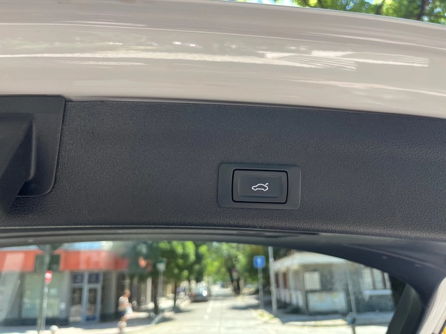 Audi A6 2.0TDI 88000km - автомобили, коли, обяви за нови и употребявани 7