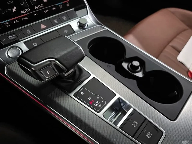 Audi A6 2.0 TFSI - автомобили, коли, обяви за нови и употребявани 8