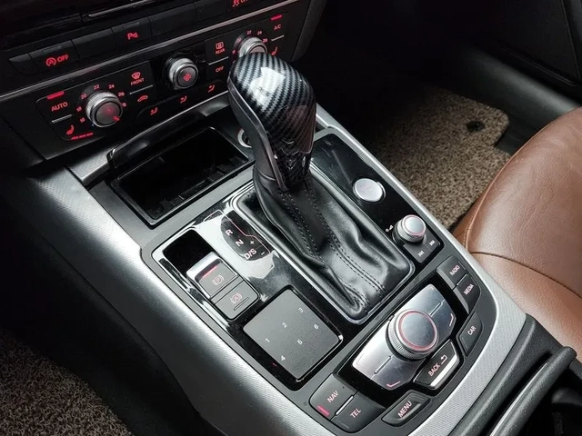 Audi A6 2.0 TDI Quattro - автомобили, коли, обяви за нови и употребявани 16