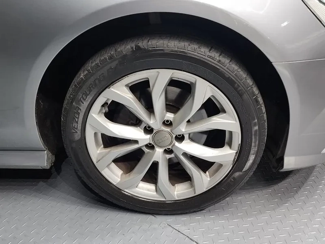 Audi A6 2.0 TDI Quattro - автомобили, коли, обяви за нови и употребявани 9