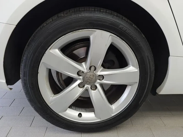 Audi A6 2.0 TDI - автомобили, коли, обяви за нови и употребявани 4