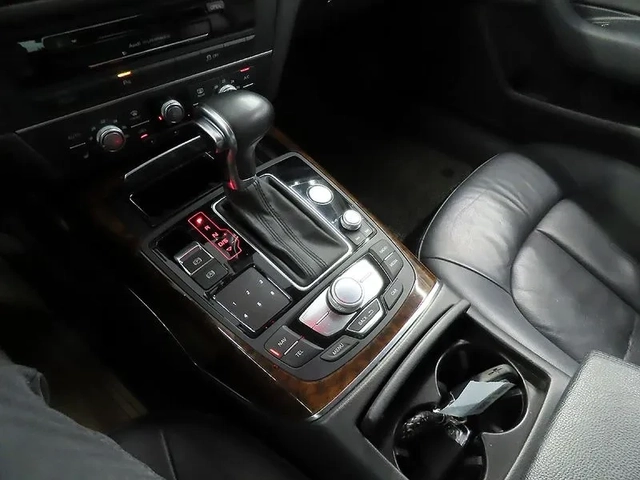 Audi A6 2.0 TDI Quattro - автомобили, коли, обяви за нови и употребявани 12