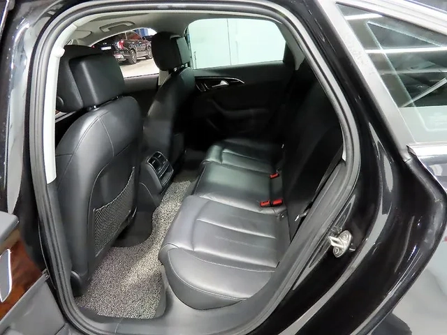 Audi A6 2.0 TDI Quattro - автомобили, коли, обяви за нови и употребявани 6