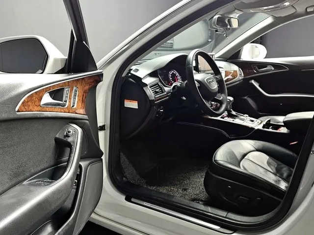 Audi A6 3.0 TDI Quattro - автомобили, коли, обяви за нови и употребявани 11