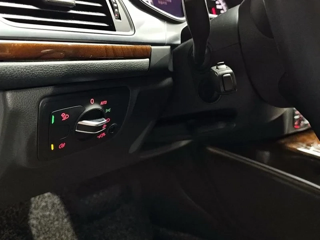 Audi A6 3.0 TDI Quattro - автомобили, коли, обяви за нови и употребявани 12