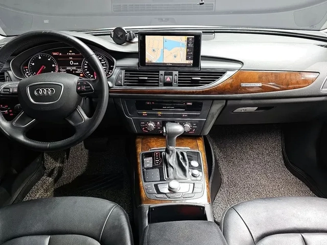 Audi A6 3.0 TDI Quattro - автомобили, коли, обяви за нови и употребявани 6