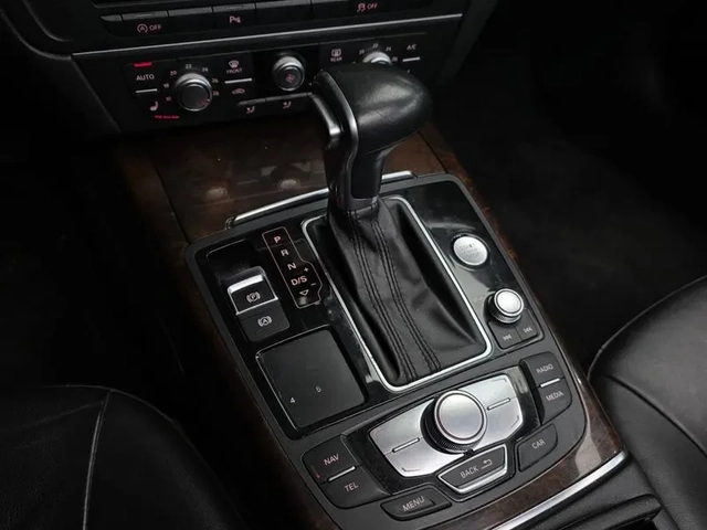 Audi A6 3.0 TDI Quattro - автомобили, коли, обяви за нови и употребявани 8