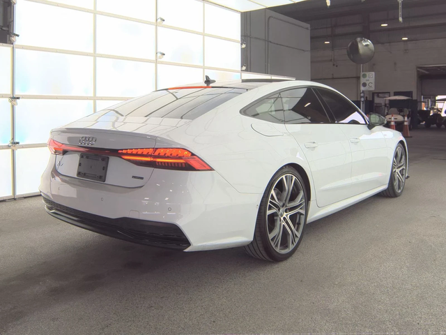 Audi A7 3.0T Prestige - автомобили, коли, обяви за нови и употребявани 3