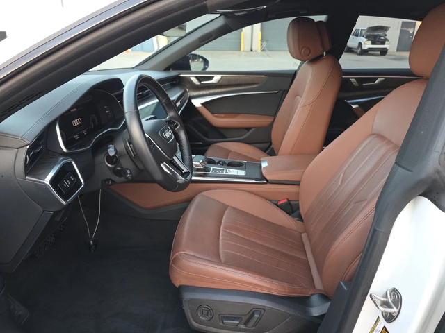 Audi A7 3.0T Prestige - автомобили, коли, обяви за нови и употребявани 7