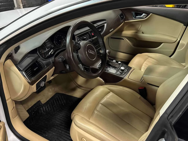 Audi A7 * Premium * CARFAX * ШИБИДАХ * KEYLESS * ПОДГРЕВИ - автомобили, коли, обяви за нови и употребявани 4