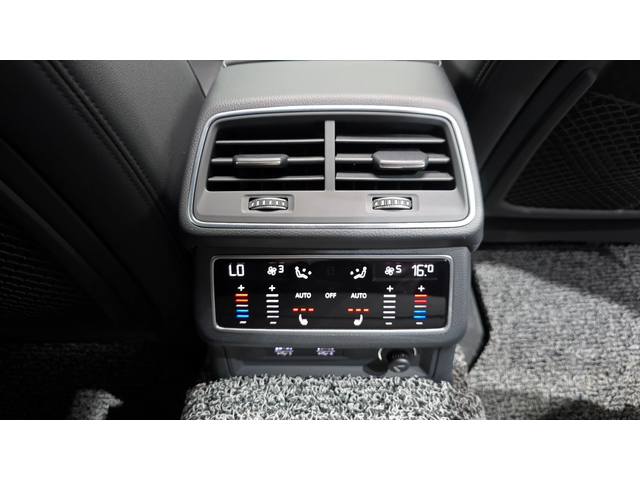 Audi A7 Premium* 4.5TDI* Quattro* Camera* Navi* 360* - автомобили, коли, обяви за нови и употребявани 15
