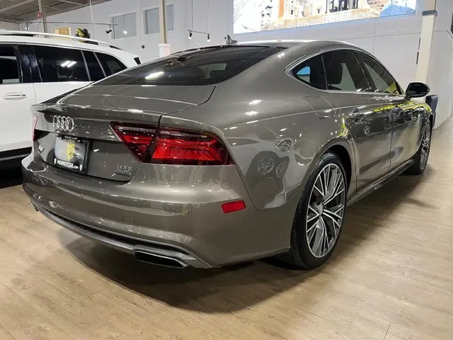 Audi A7 3.0T * S LINE * Technik * BOSE * CARFAX - автомобили, коли, обяви за нови и употребявани 6