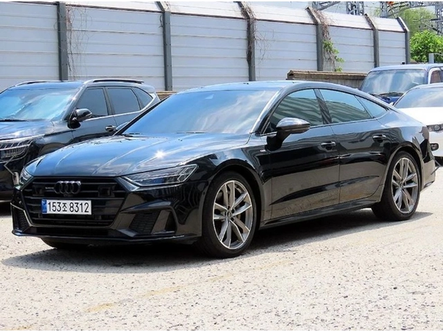 Audi A7 55 TFSI Quattro* DISTRONIC* МАСАЖ* 360* ХЕДЪП* - автомобили, коли, обяви за нови и употребявани 0