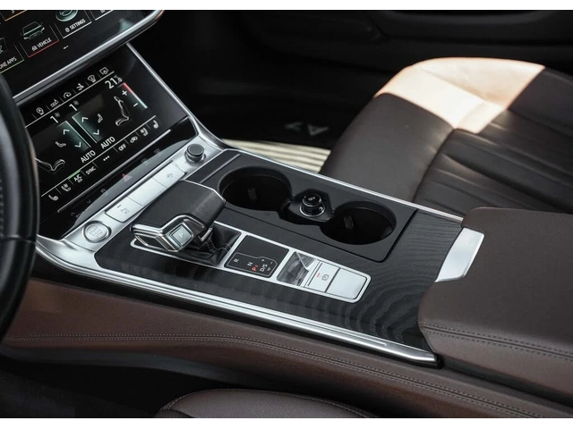 Audi A7 55 TFSI Technik Quattro* DISTRONIC* 360* ПАНОРАМА* - автомобили, коли, обяви за нови и употребявани 12