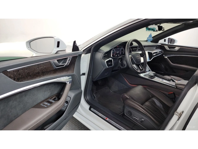 Audi A7 55 TFSI QUATTRO PREMIUM* HUD* 360* МАСАЖИ - автомобили, коли, обяви за нови и употребявани 7