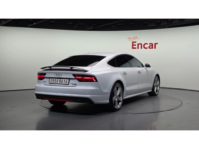 Audi A7 - автомобили, коли, обяви за нови и употребявани 1