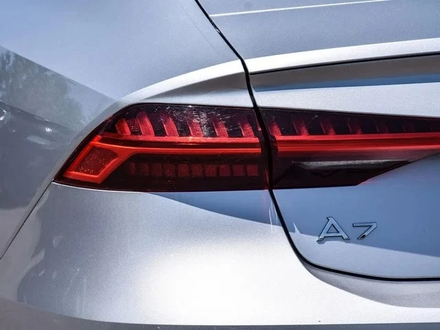 Audi A7 55 TFSI quattro Technik| Navi| Камера| LED Matrix - автомобили, коли, обяви за нови и употребявани 5