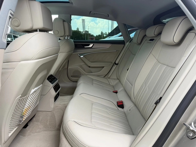 Audi A7 50TFSIe, (C8) - автомобили, коли, обяви за нови и употребявани 8