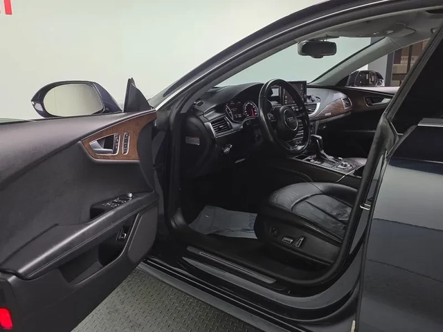 Audi A7 3.0 TDI Quattro - САМО 30% АВАНС - автомобили, коли, обяви за нови и употребявани 9