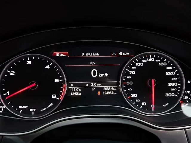 Audi A7 3.0 TDI Quattro - автомобили, коли, обяви за нови и употребявани 7