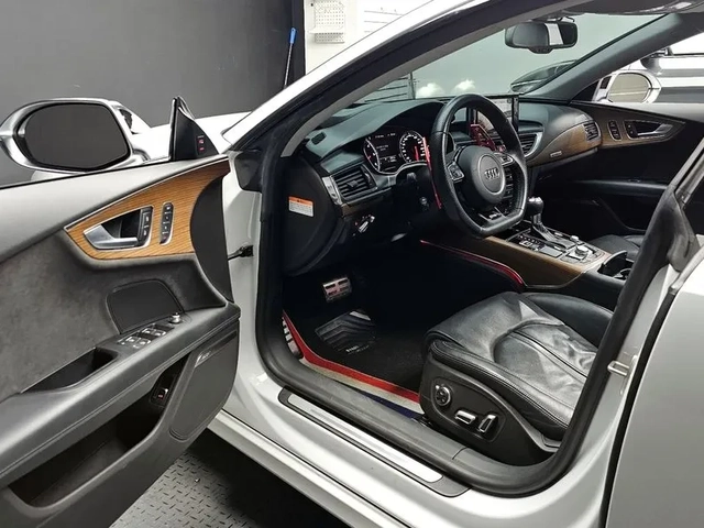 Audi A7 3.0 TDI Quattro - автомобили, коли, обяви за нови и употребявани 9